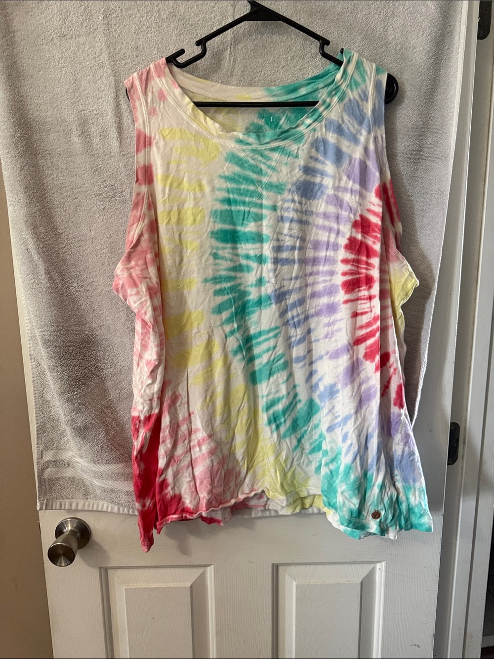 Livi Active Tie-Dye Muscle Tank - Red, Teal, Yellow, Purple, Pink